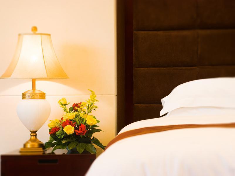 Forstar Hotel - North Renmin Road Чэнду Экстерьер фото